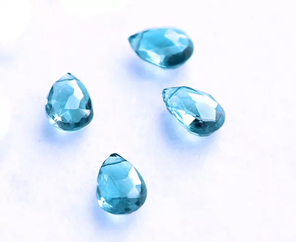 ロンドンブルートパーズ