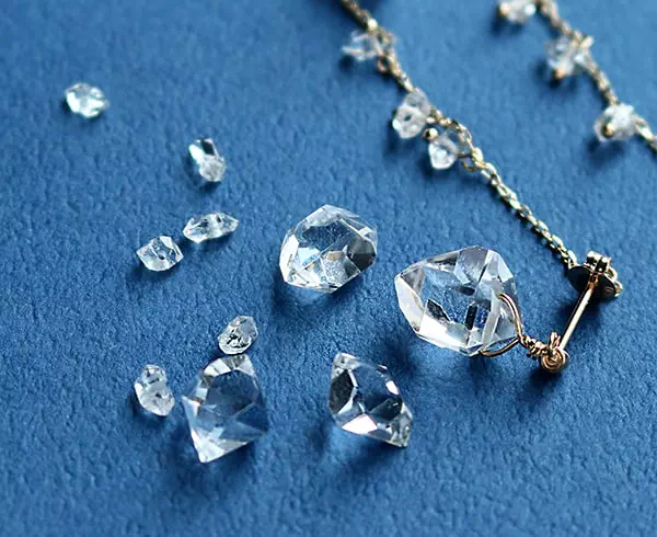 ハーキマーダイヤモンド