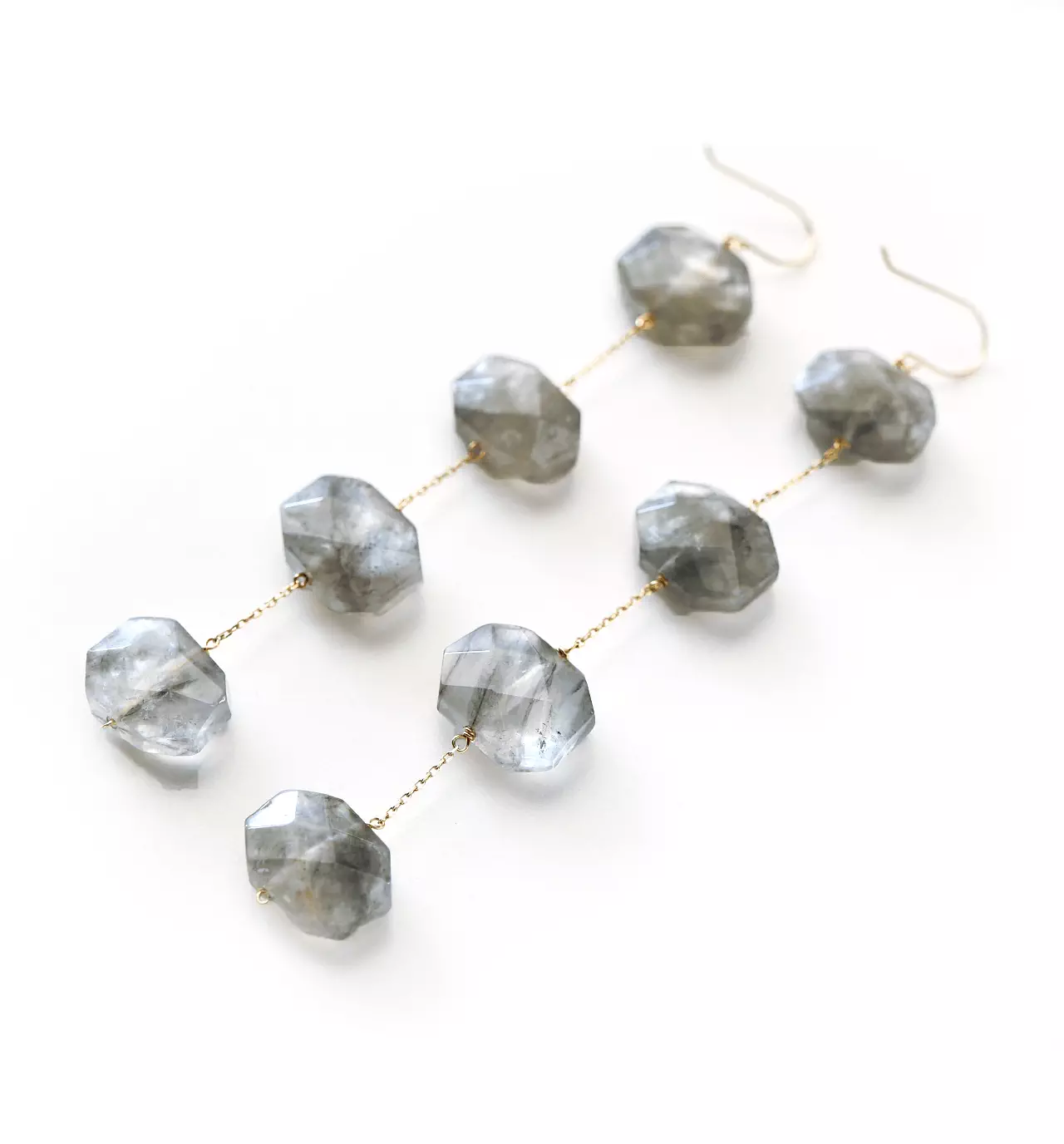 グレークォーツ