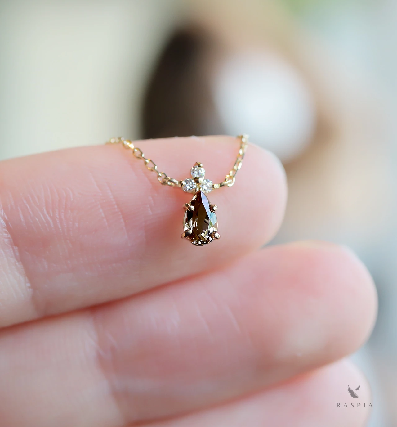 カラーチェンジガーネット